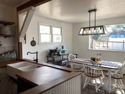 Timberwolf Estes Park Cottage near RMNP